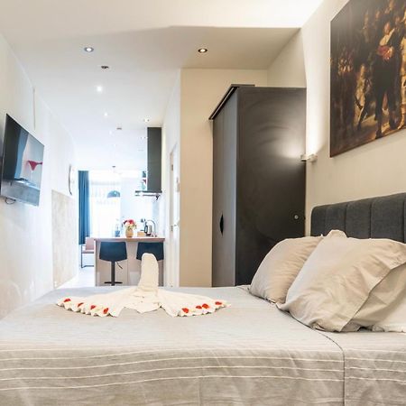 Stylish Studio In The Heart Of Breda City Center Extérieur photo