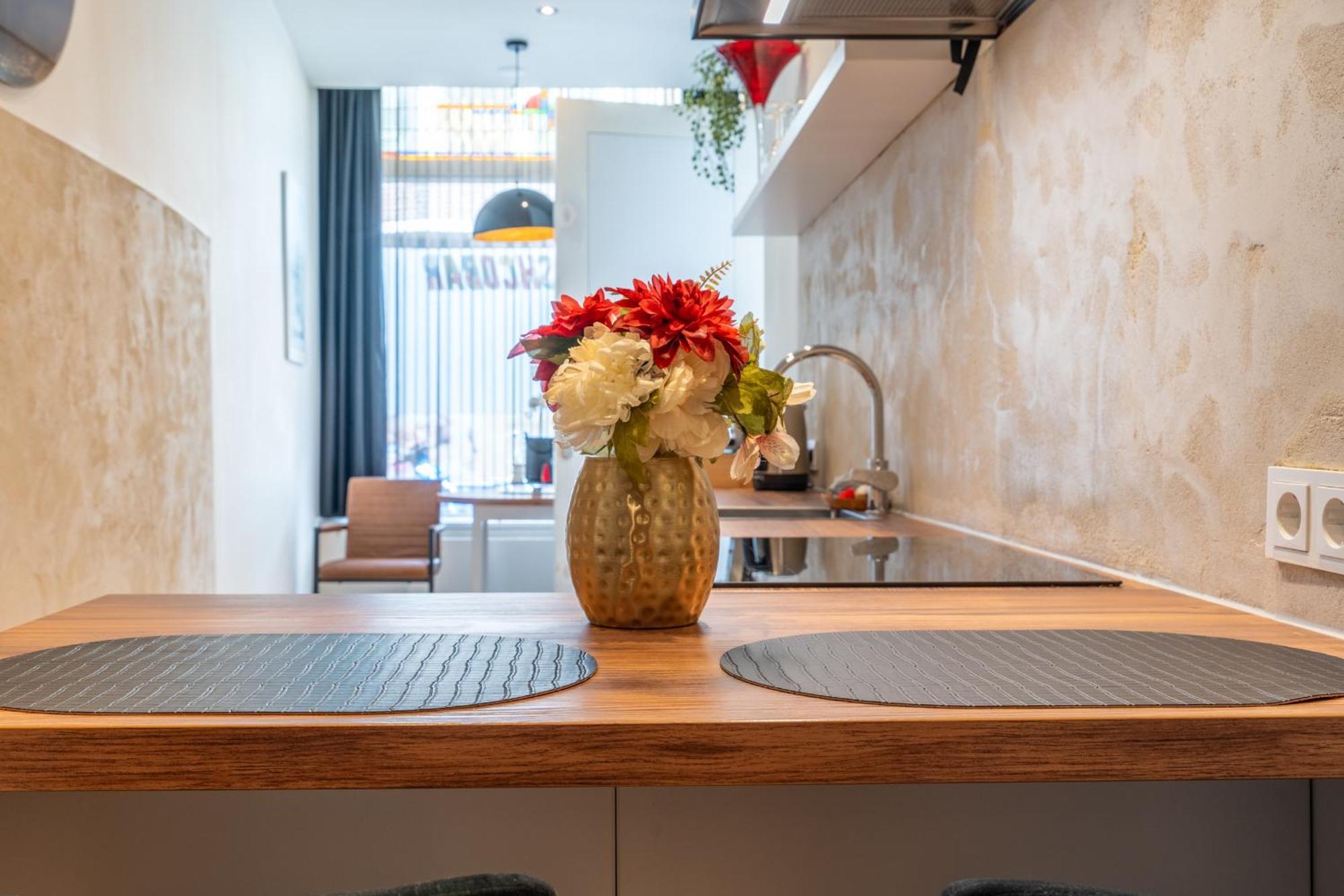 Stylish Studio In The Heart Of Breda City Center Extérieur photo
